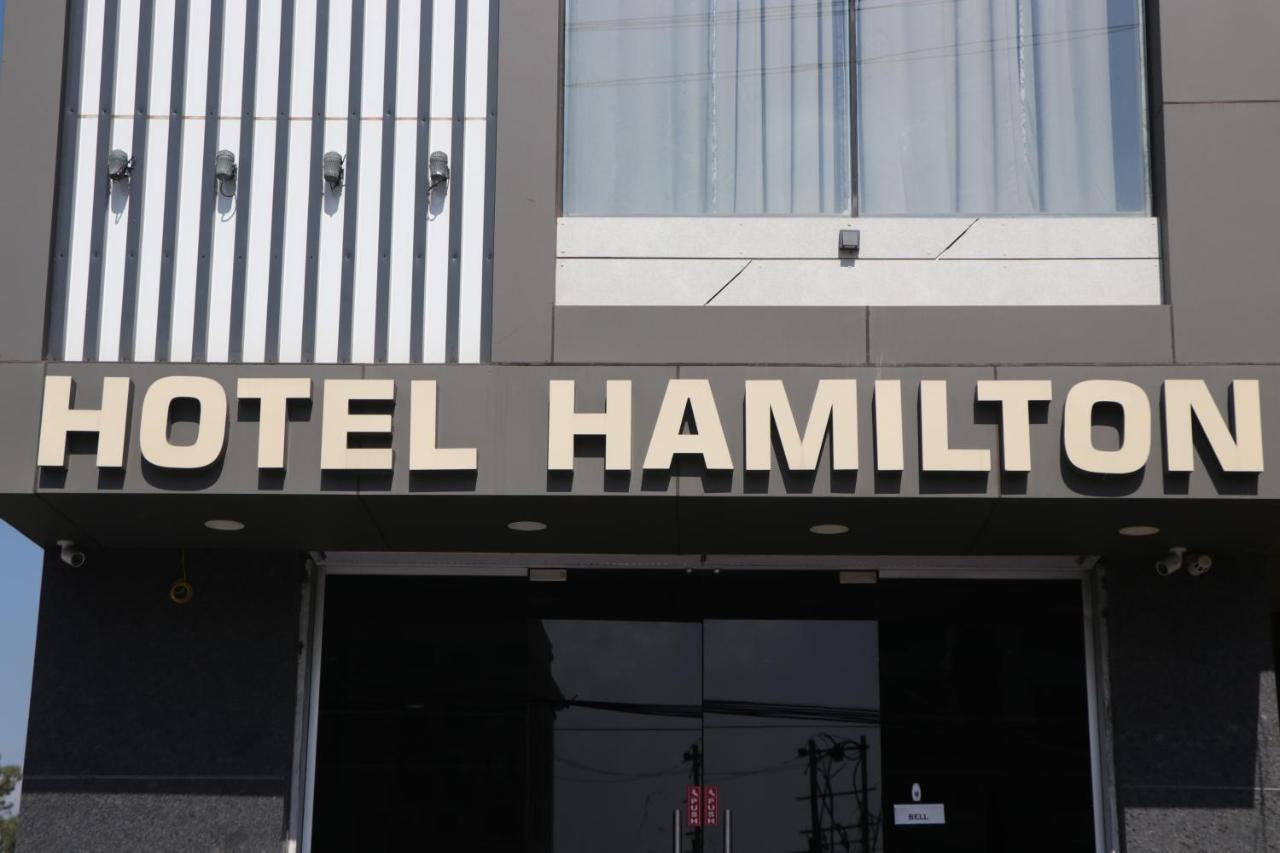 Hotel Hamilton Zirakpur Экстерьер фото